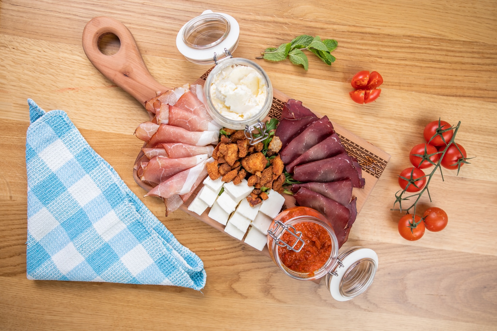 Sa Delicent polica na prvomajski piknik